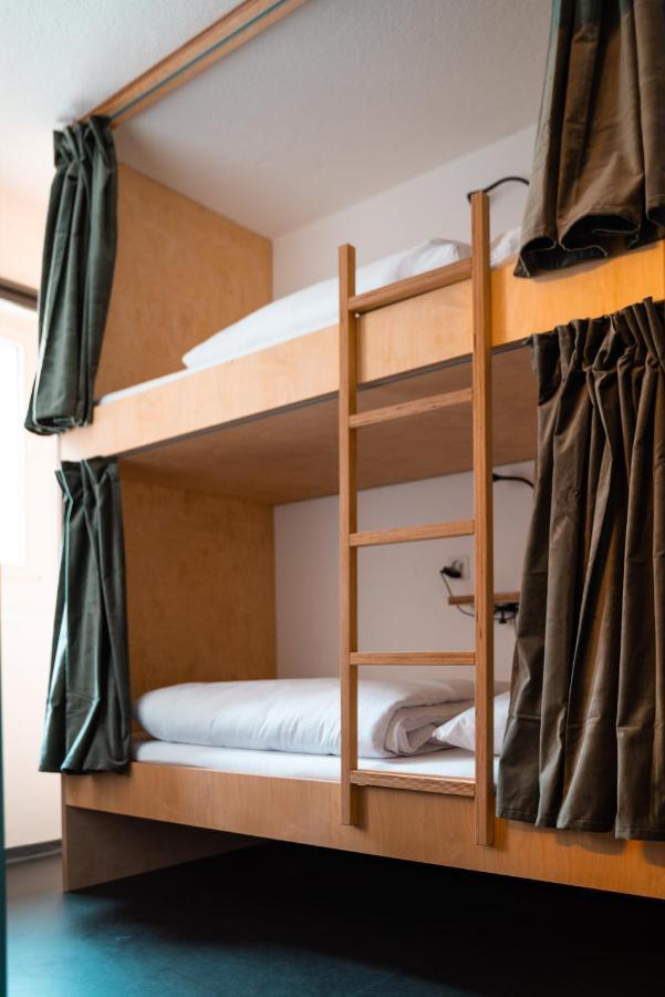 Bogentrakt Hostel Chur Bagian luar foto